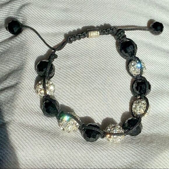 Faceted Crystal and black bead adjustable bracelet - Picture 4 of 5